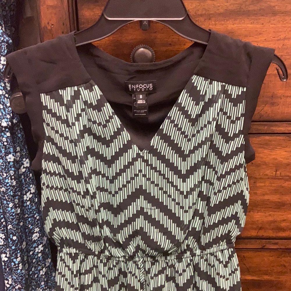 Enfocus Size 8 Dress
